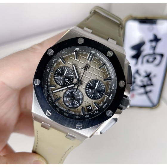 APP厂，爱彼皇家橡树离岸26420全新版本，规格：43毫米，搭载复刻原装自动机械机芯，实拍图