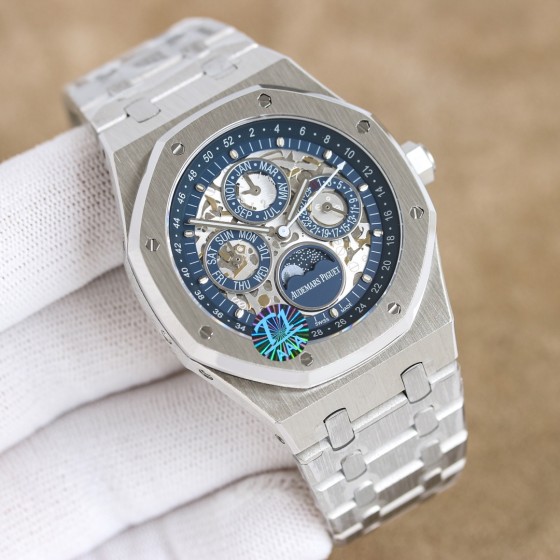 白1500 金1550
AP爱彼皇家橡树26574ST系列男士腕表！完美与个性的体验！
1直径4