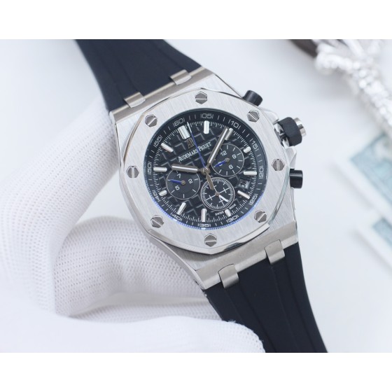 550
新款首发——最强性价比！
原版开模 市场最高性价比版本 爱彼Audemars Pigue