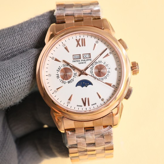 白壳1500，金壳1550，钢带100
V4升级版”扣子”升级原装复刻开模，百达.翡丽超级复杂功能