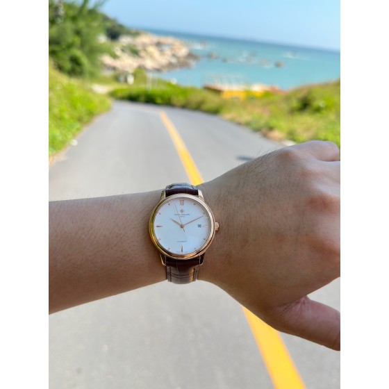 〔最新爆火热门款】百达翡丽 PATEK PHILIPPE 采用独特的表盘设计 搭配而来的是更高档奢华