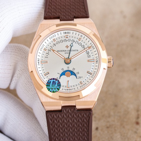 白1900 枚2000
到货！新品Vacheron constantin 经典之美品鉴江诗丹顿众横