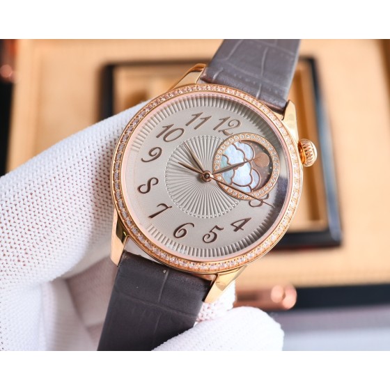 白1750-金1800，江诗丹顿Egérie伊灵女神系列再添新作！沉淀时光雅韵，流转日夜芳华。超薄机