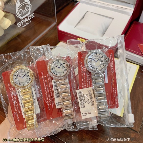 450.470New新款卡地亚蓝气球系列！单排钻石钢带版 最新款珠宝镶钻设计风格贝壳面镶钻表盘、浮现