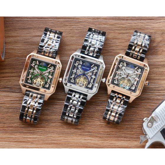 统一530
飞轮设计方形新品
品牌：卡地亚
类型：精品男士腕表
表带：316精钢表带
机芯