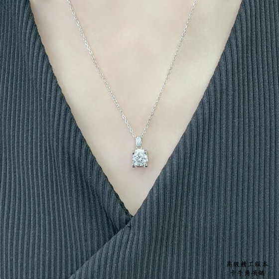 P180 9252860170  精致厚实 卡地亚牛角项链 【K金工艺】卡地亚 一款表达自由精神的珠