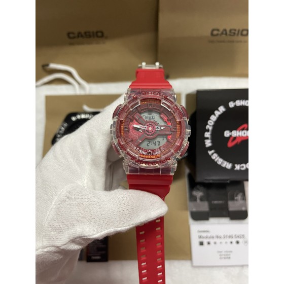 新款扭蛋机系列冰韧透明红限量版
型号：GA~110
功能：秒表（精确到1/1000秒）世界时间，