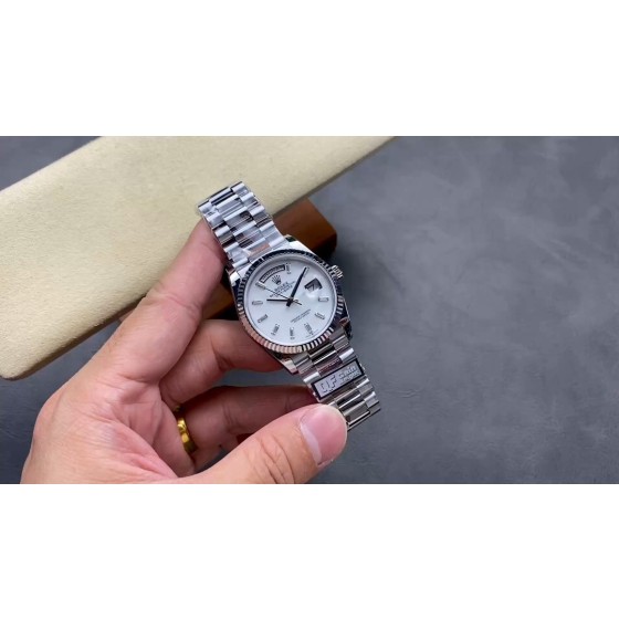 QF 配重 劳力士 星期日志 双历36mm
重量158g装2836机芯
重量140g装3255机