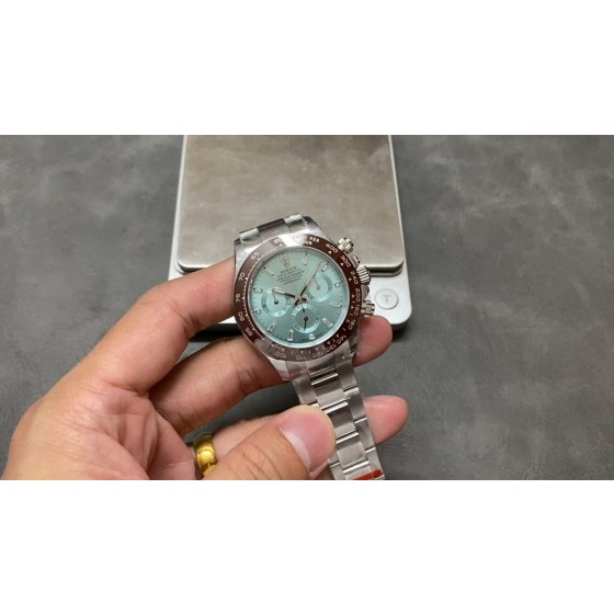 QF 4130配重版本 劳力士迪通拿4130机芯904精钢40mm，胶带款120G,钢带款174G。