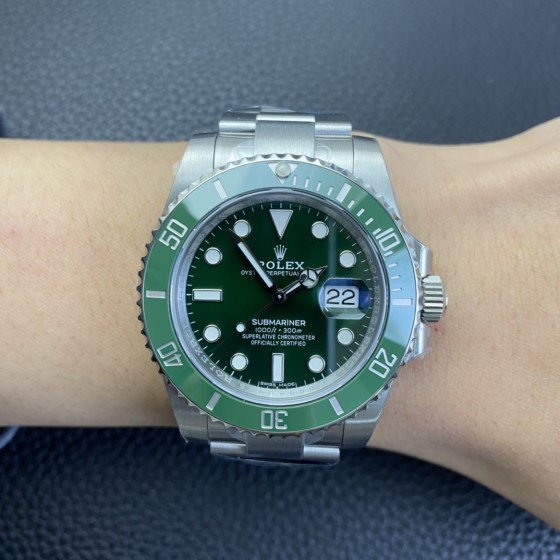 Clean厂/C厂 劳力士116610LN 经典黑水鬼绿水鬼40mm
1:搭载丹东3135稳定机芯