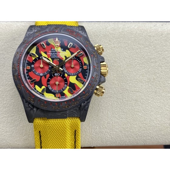 2023年新品，超级碳纤维Diw定制版 4130宇宙计时迪通拿系列  腕表直径为40MM，和普通的迪