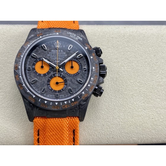 2023年新品，超级碳纤维Diw定制版 4130宇宙计时迪通拿系列  腕表直径为40MM，和普通的迪