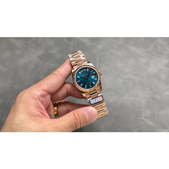 QF 配重 劳力士 星期日志 双历36mm
重量158g装2836机芯
重量140g装3255机