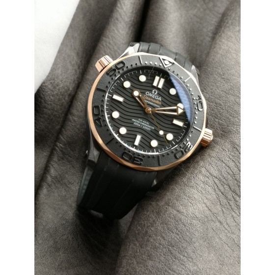 VS限量发行：欧米茄海马系列210.62.44.20.01.001腕表，精钢PVD表壳搭配天然橡胶表