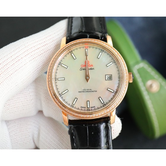 650品牌：欧米茄OMEGA  系列：蝶飞腕表系列 材质：316精钢表壳  蓝宝石镜面  皮带：牛皮