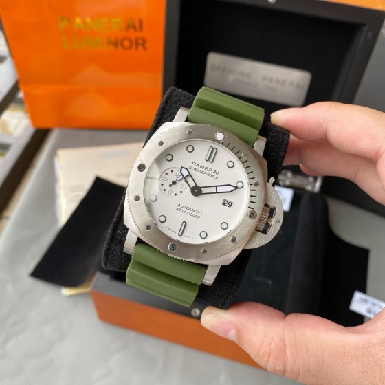 统一730、
新款到货 
品牌:沛纳海
系列:LUMINOR DUE
机芯类型:自动机械
