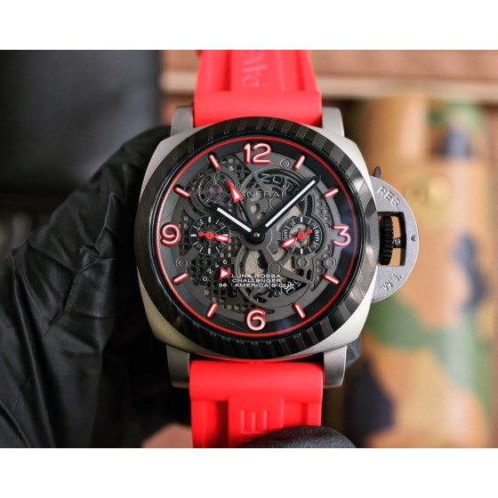 同价670
沛纳海 PANERAI 弧型镀膜玻璃 44mm*16mm 胶表带搭配原装针扣 全自动机