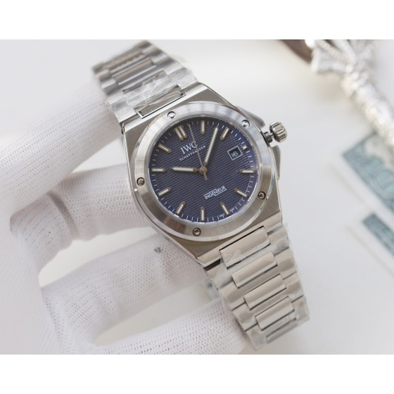 尊享价：620
品牌：万国-IWC
类型：男士腕表
壳套：顶级版316精钢L
表带：316L